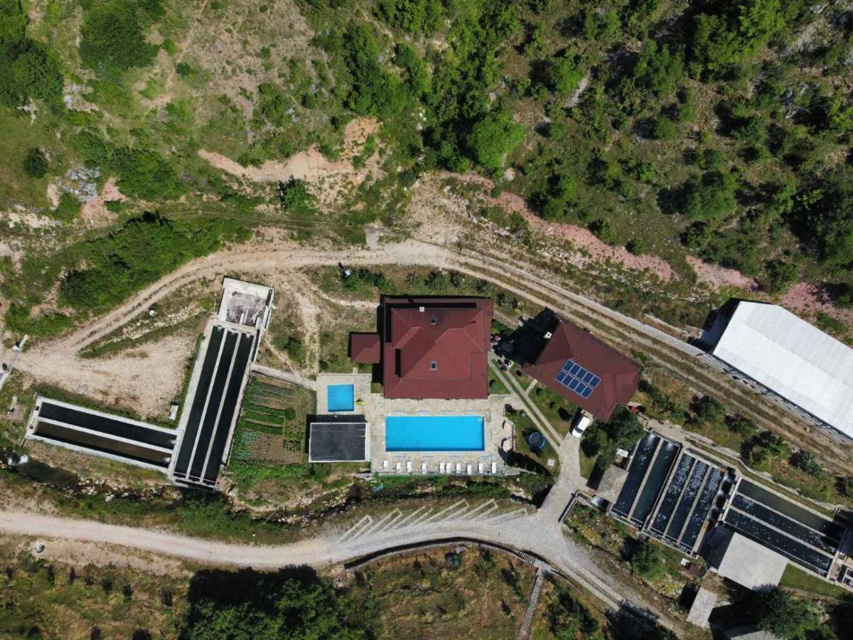 Hotel & Camping Etno Selo Vrelo Μπέρανε Εξωτερικό φωτογραφία